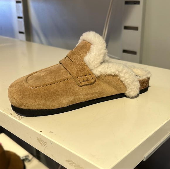 NIB JW Anderson shearling slippers